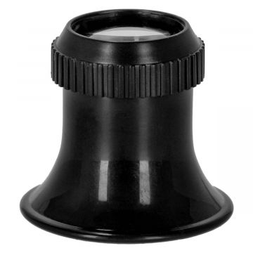 MO004