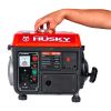 Generador portátil a gasolina 750 - 900 W HKG1000 Swedish Husky